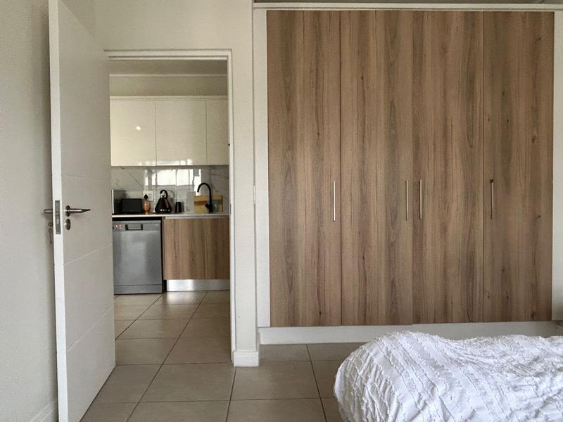 1 Bedroom Property for Sale in Sandown Western Cape